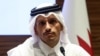 قطر کے وزیر اعظم شیخ محمد بن عبد الرحمان الثانی دوحہ میں ایک پریس کانفرنس کے دوران ، فوٹو اے ایف پی ، 17 اپریل 2024